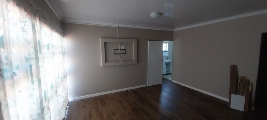 4 Bedroom Property for Sale in Beacon Bay Eastern Cape
